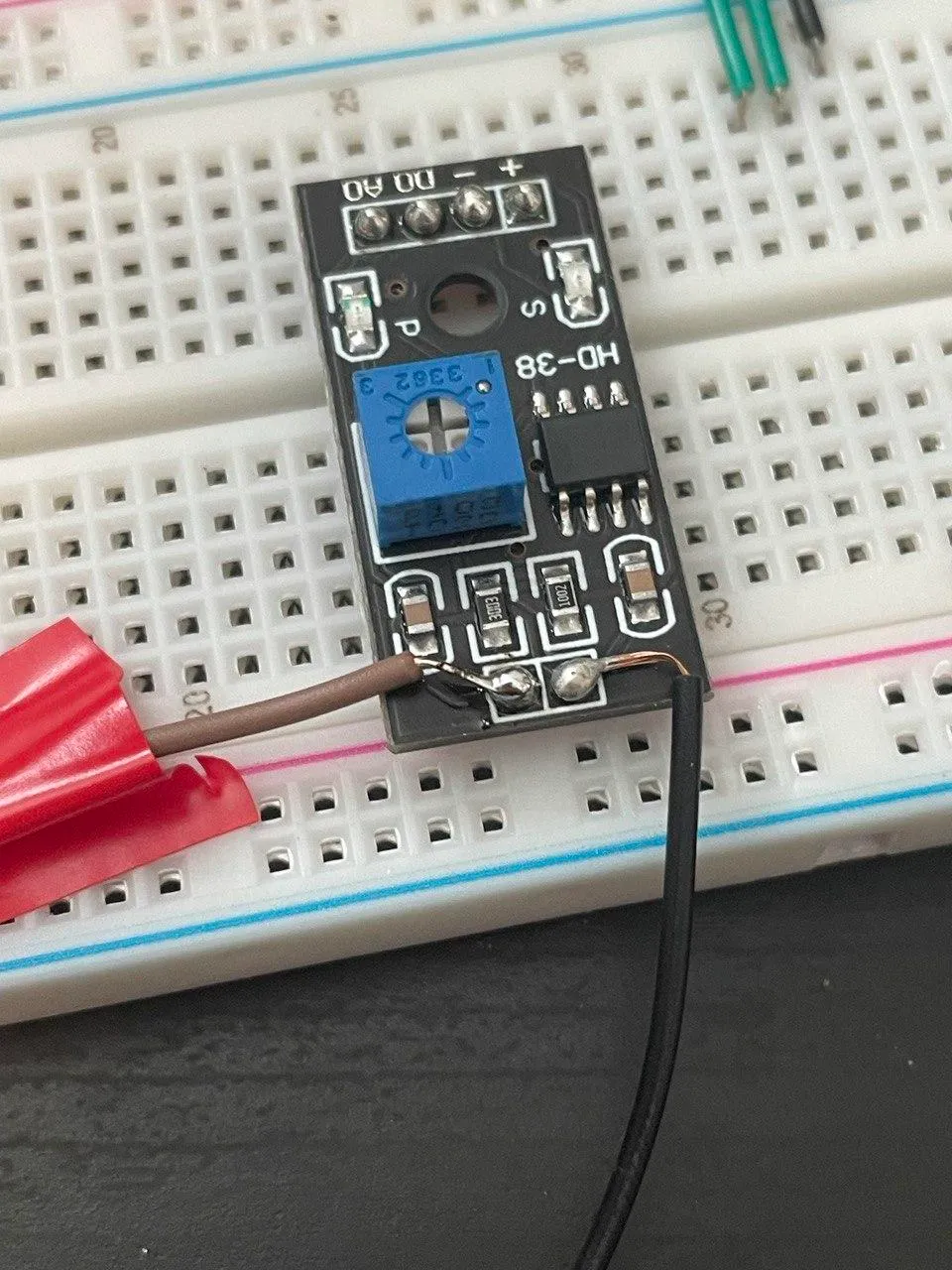 docs/moisture_solder.jpg
